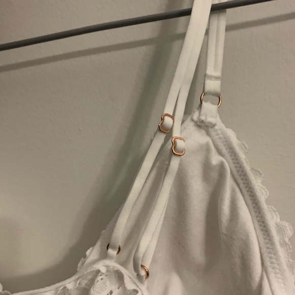 Aerie bralette built in padding - Picture 3 of 4